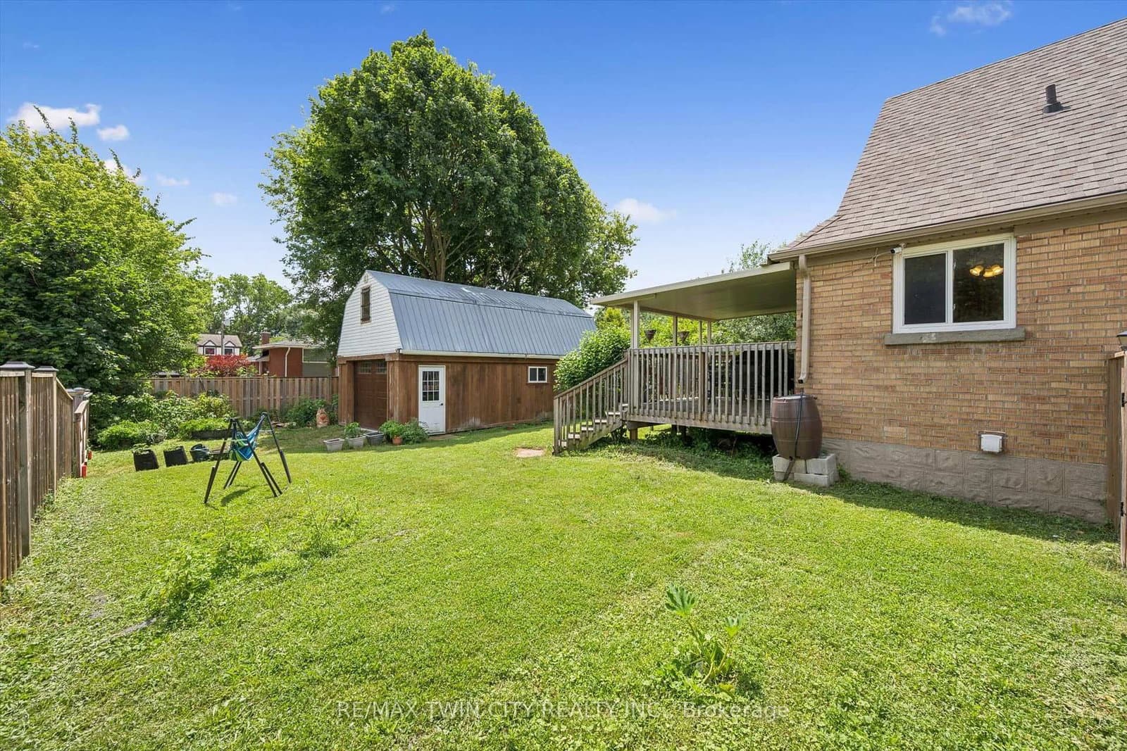 129 Florence Avenue thumbnail 33