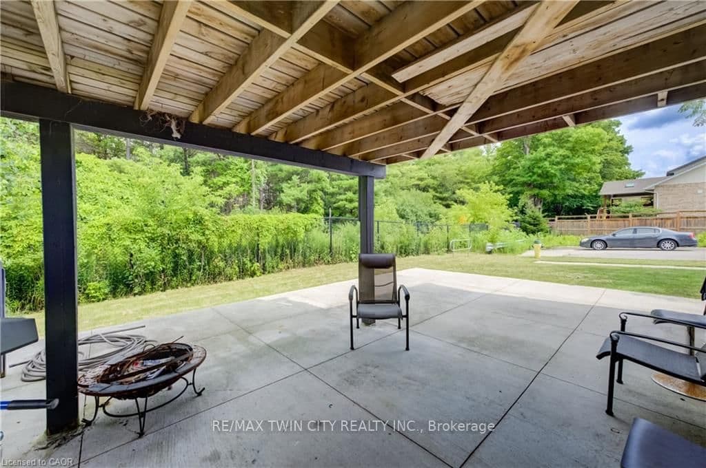 58 MARSHALL Drive thumbnail 38
