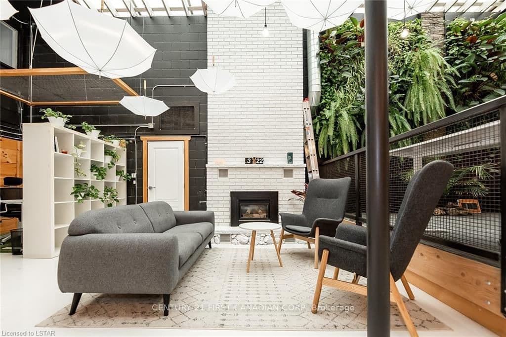 28 Princess Avenue, Unit Atrium thumbnail 2