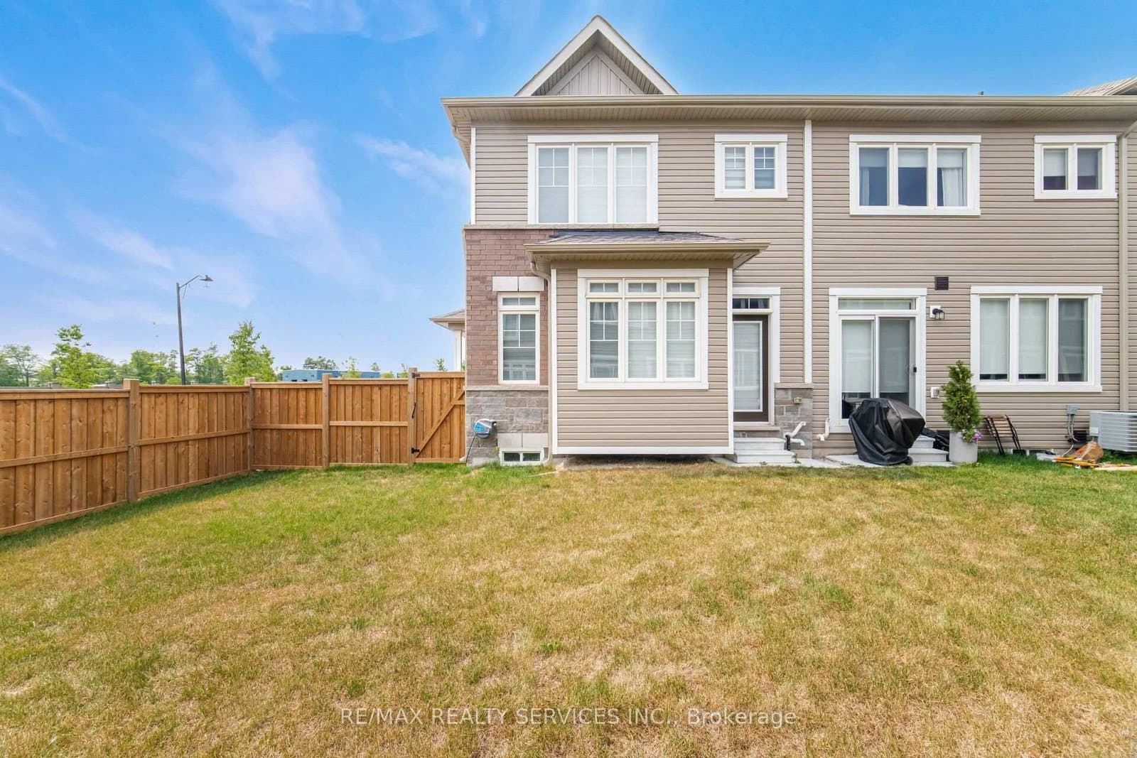 10 Conboy Drive thumbnail 49
