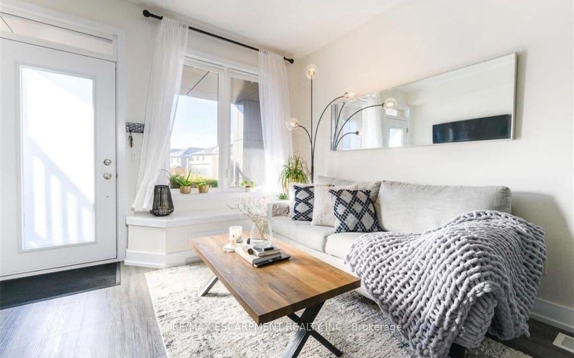 261 SKINNER Road, Unit 14 thumbnail 5