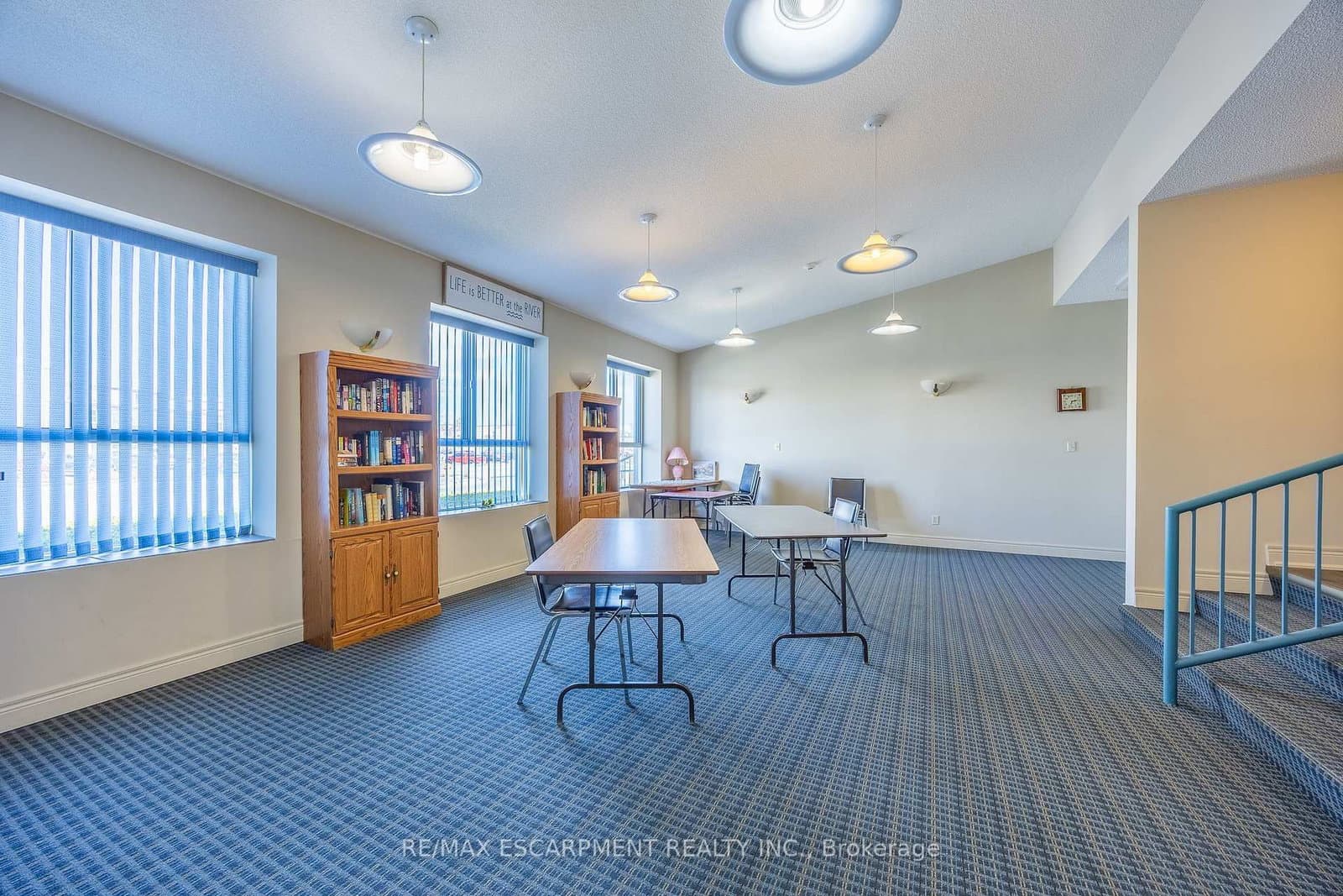 210 Main Street E, Unit 309 thumbnail 26