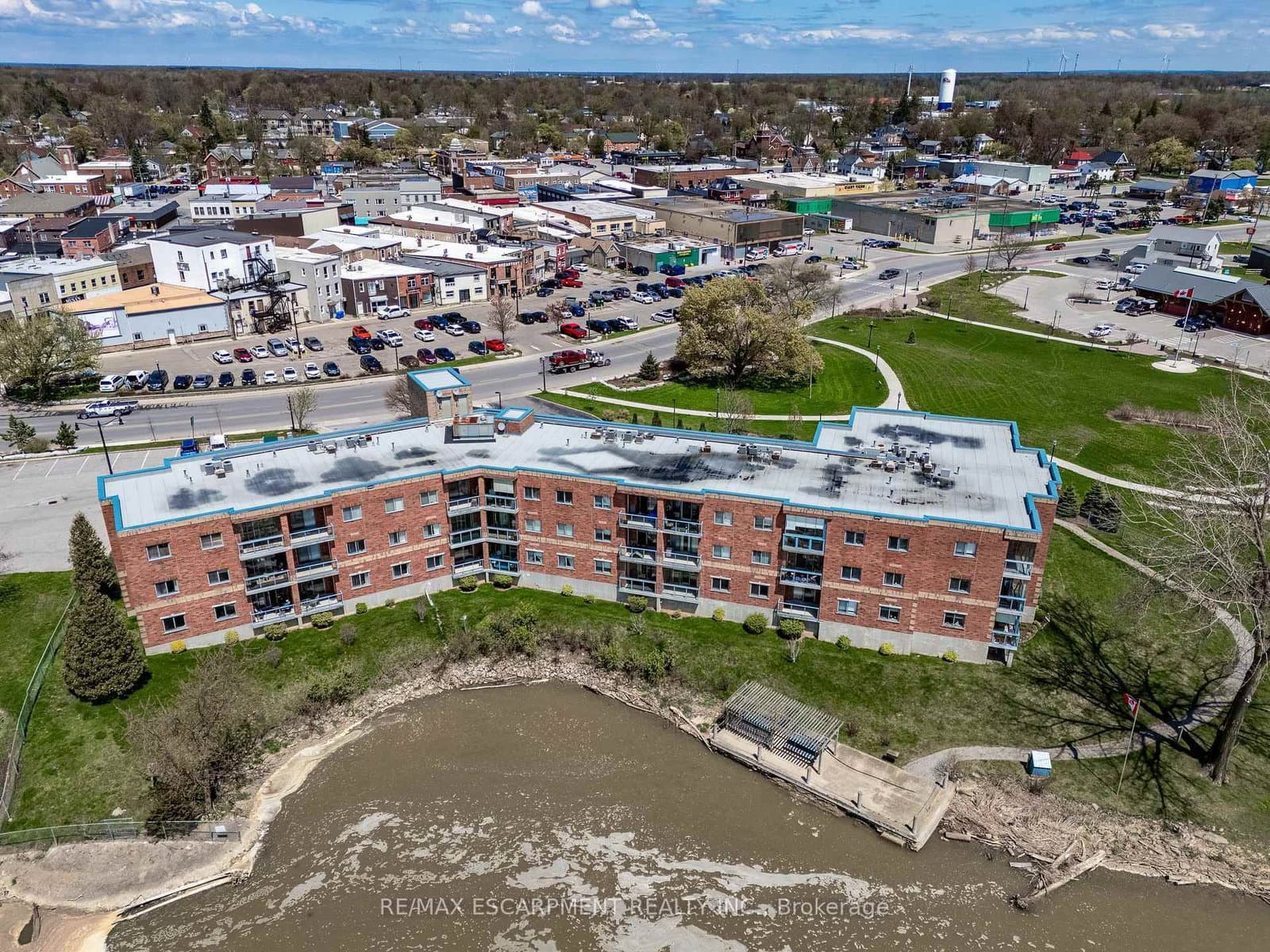 210 Main Street E, Unit 309 thumbnail 6
