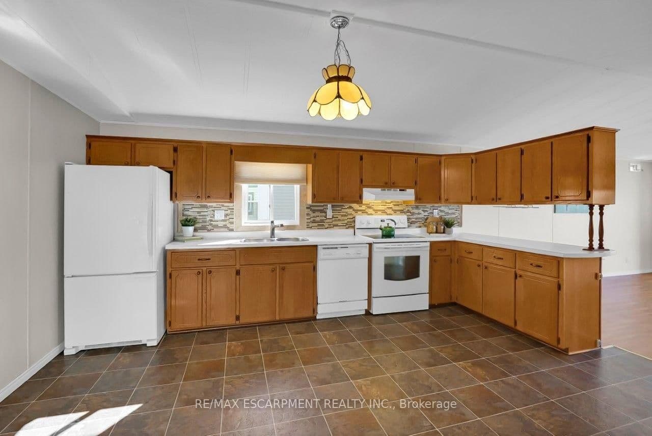 3033 Townline Road, Unit 80 thumbnail 10