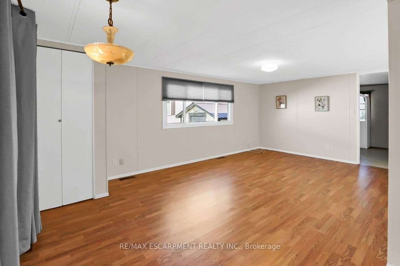 3033 Townline Road, Unit 80 thumbnail 9