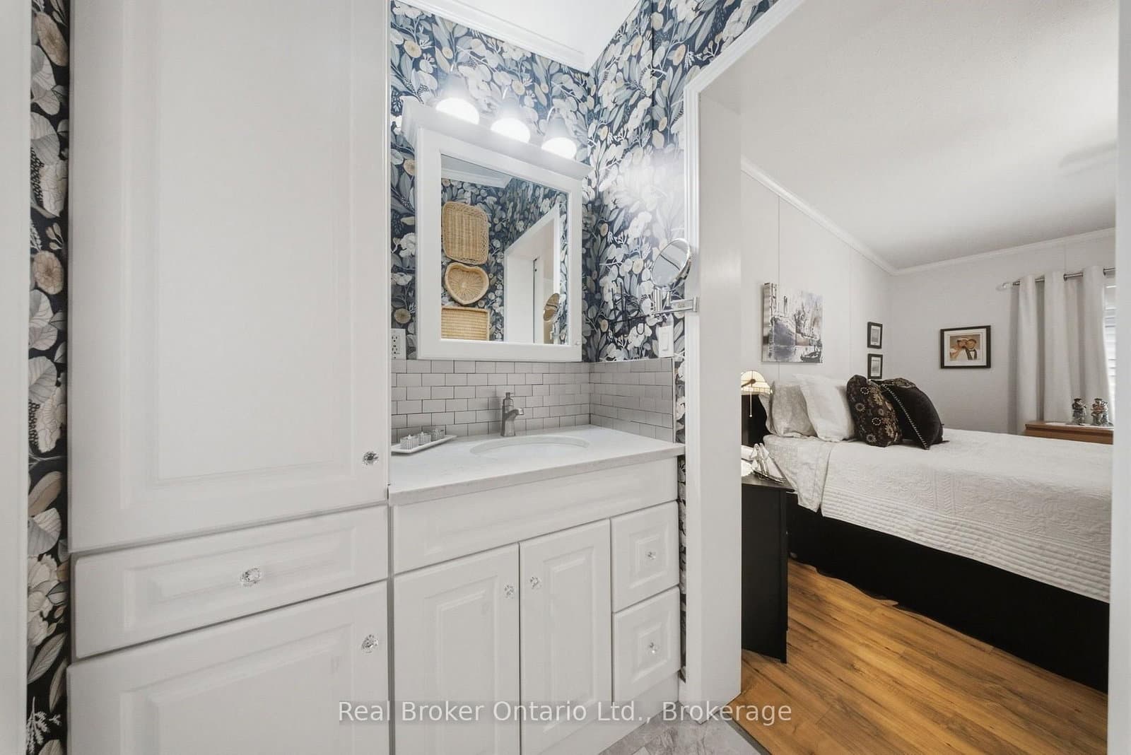 3033 TOWNLINE Road, Unit 222 thumbnail 18