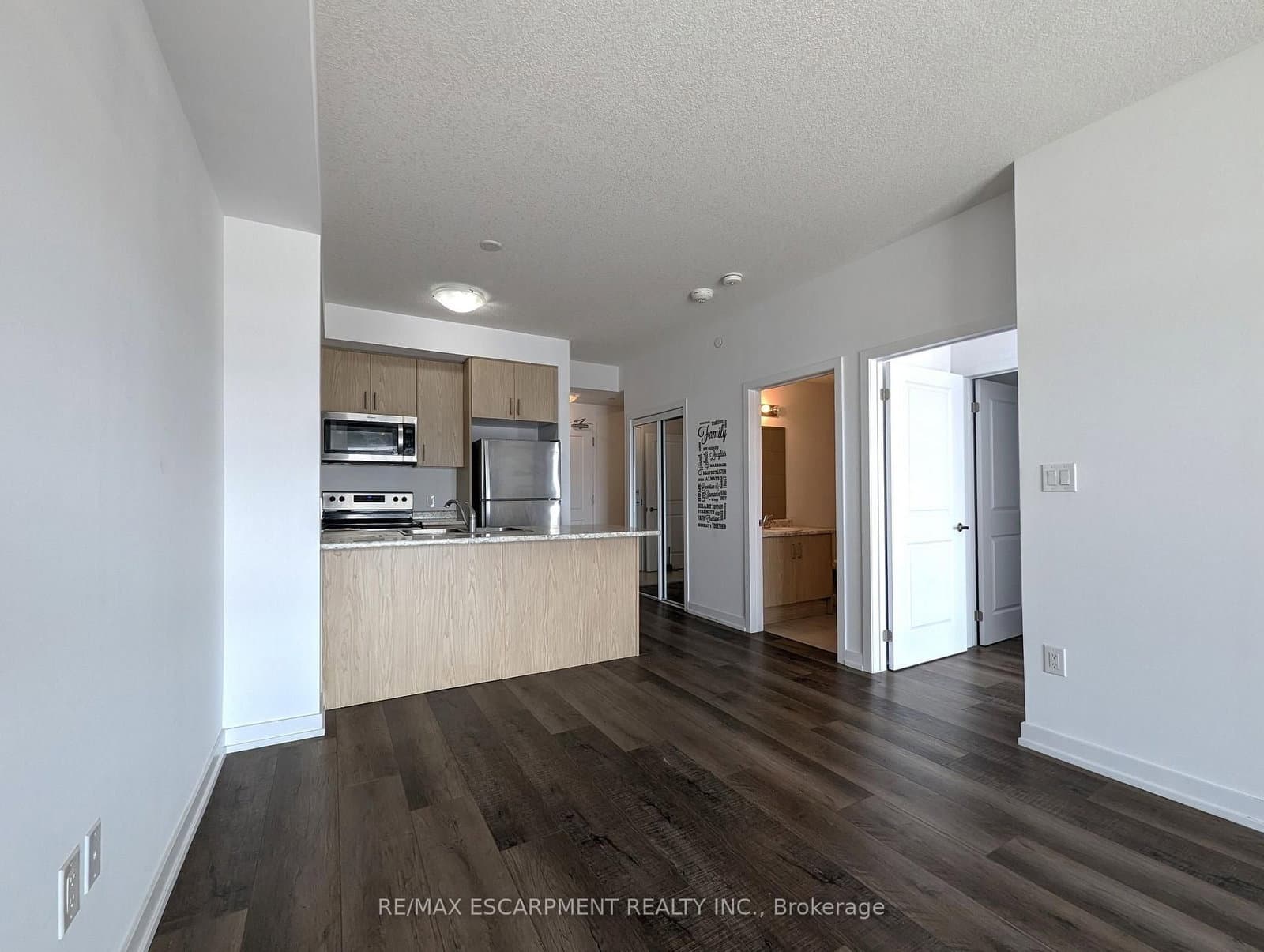 450 Dundas Street E, Unit 434 thumbnail 4