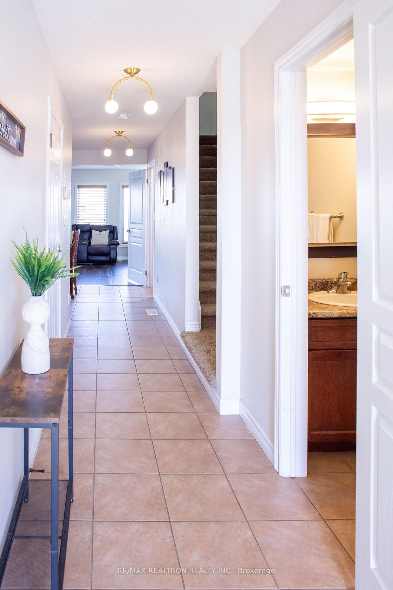 130 Simmonds Drive thumbnail 7