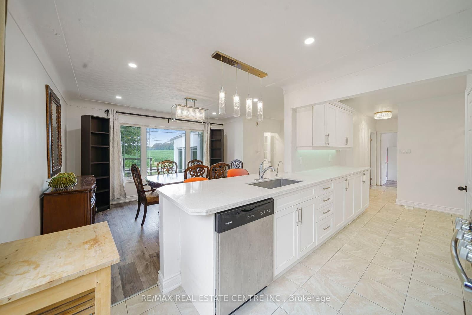 7332 E Twenty Road E thumbnail 11