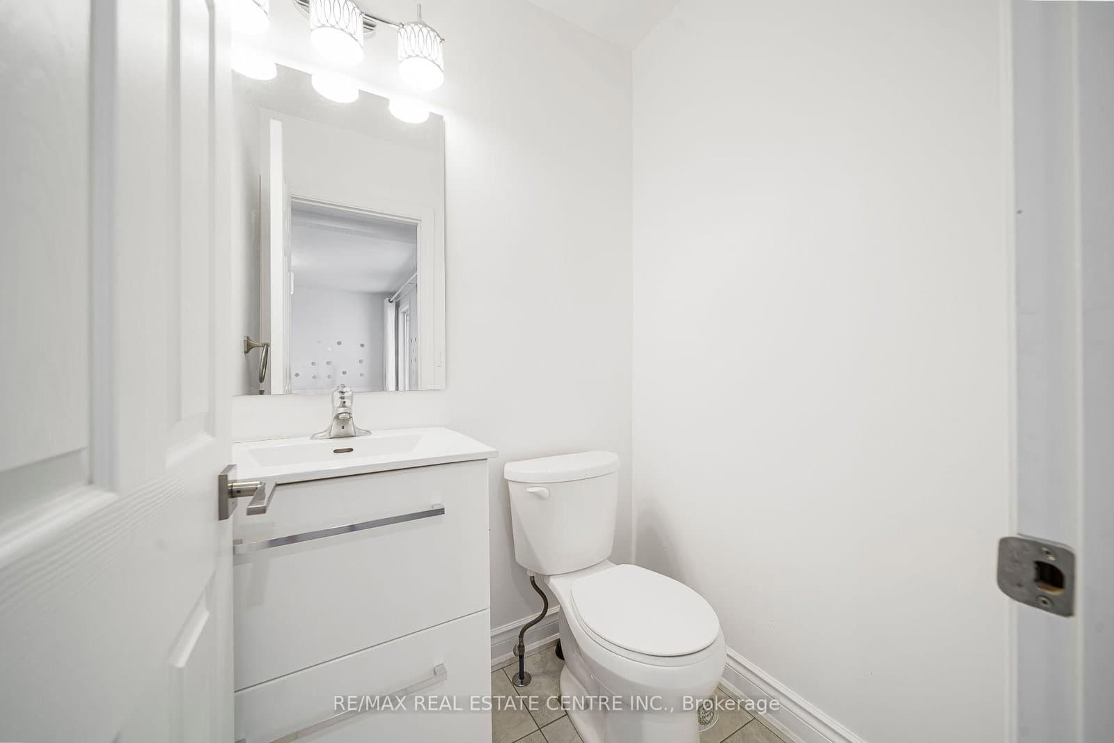 7332 E Twenty Road E thumbnail 22