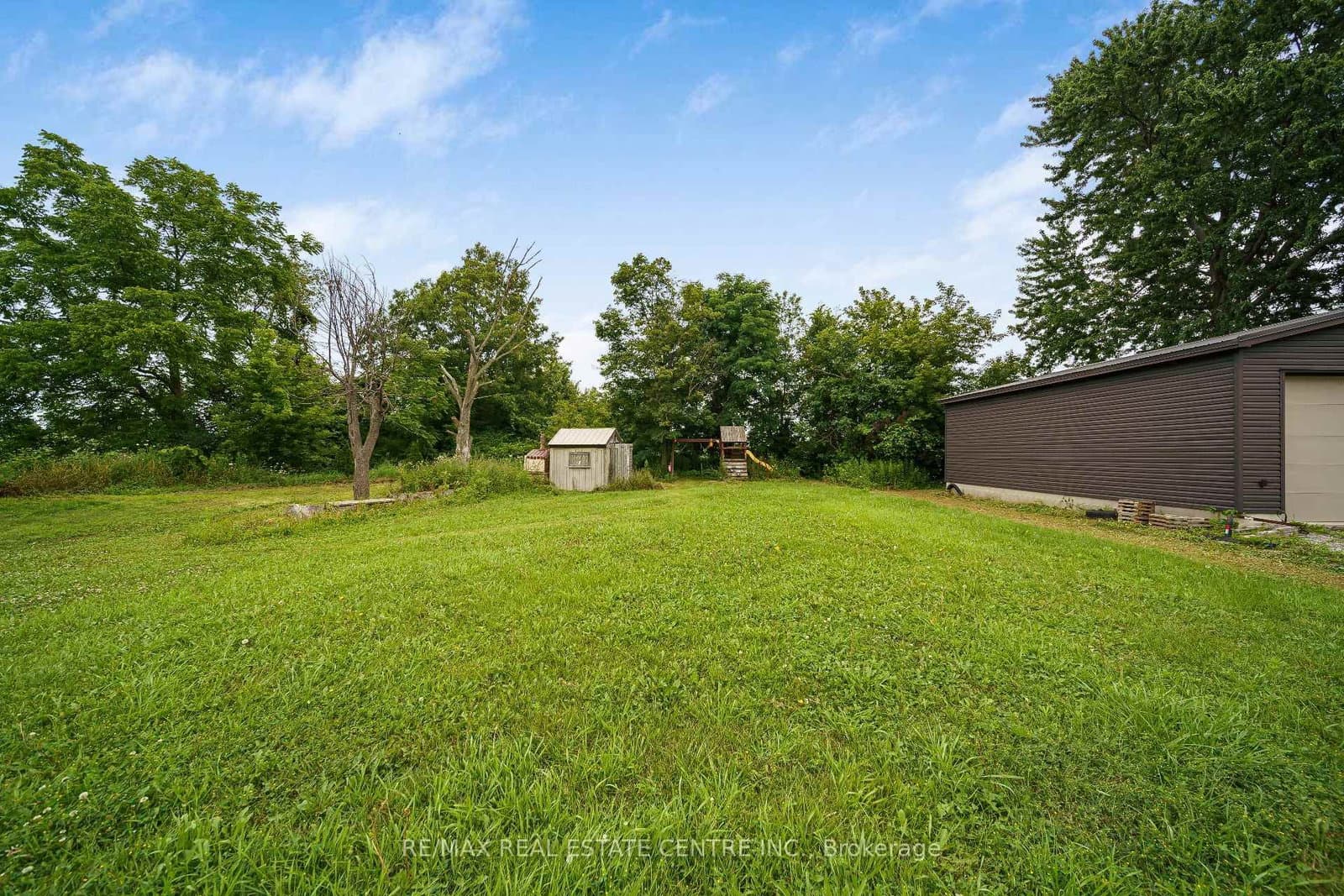 7332 E Twenty Road E thumbnail 41
