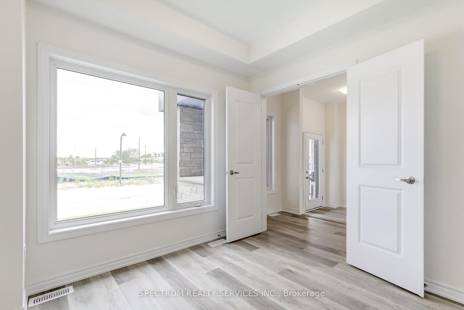 27 Strickland Avenue thumbnail 12