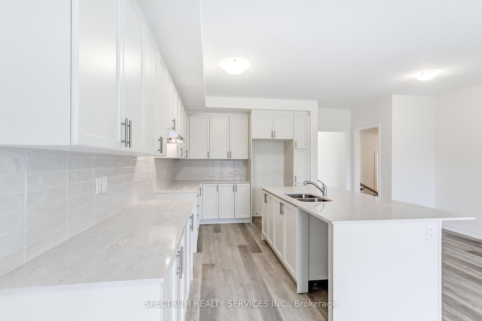 27 Strickland Avenue thumbnail 20