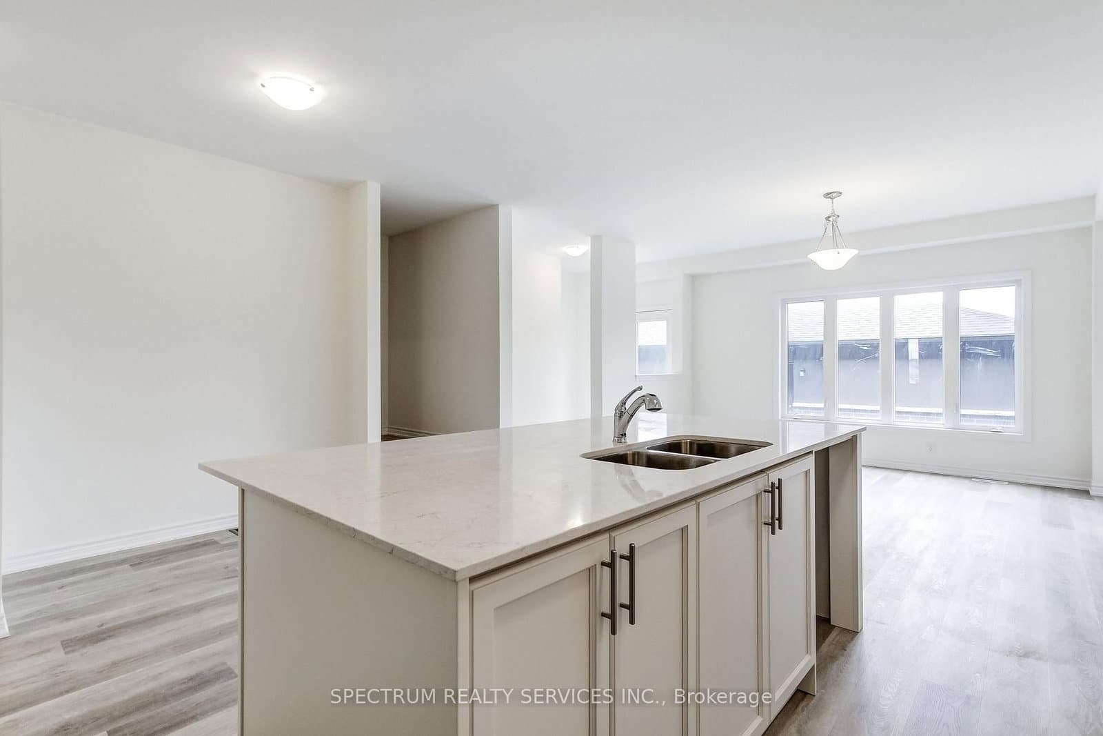 27 Strickland Avenue thumbnail 22