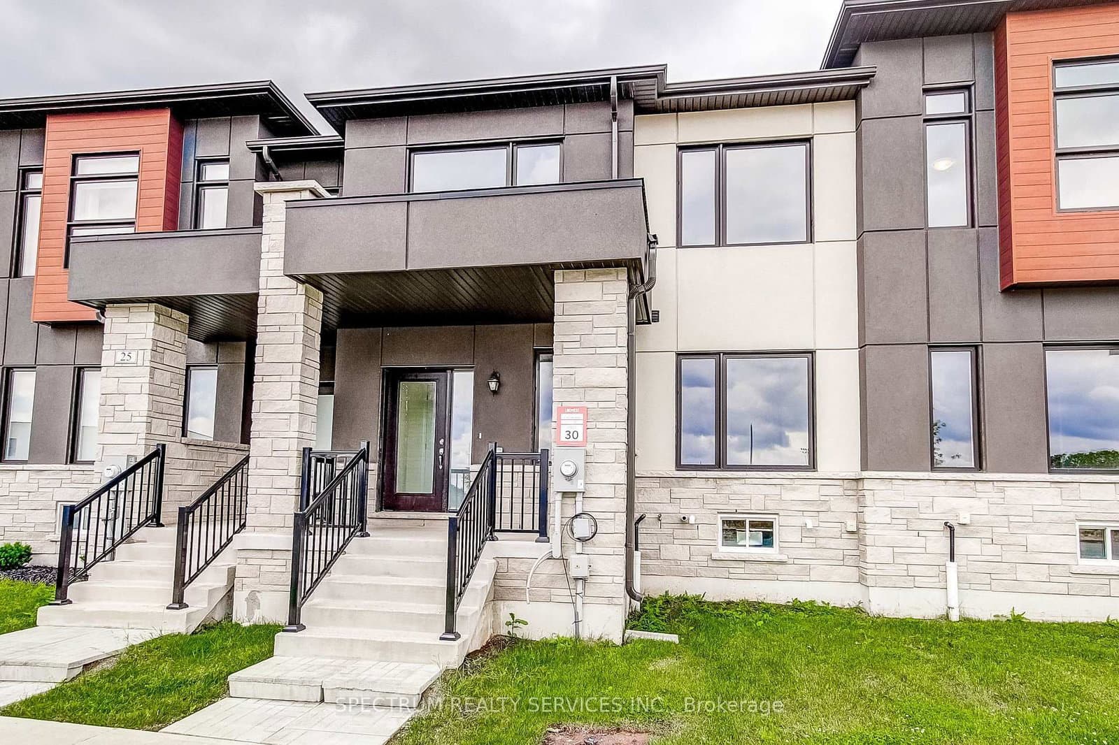 27 Strickland Avenue thumbnail 4