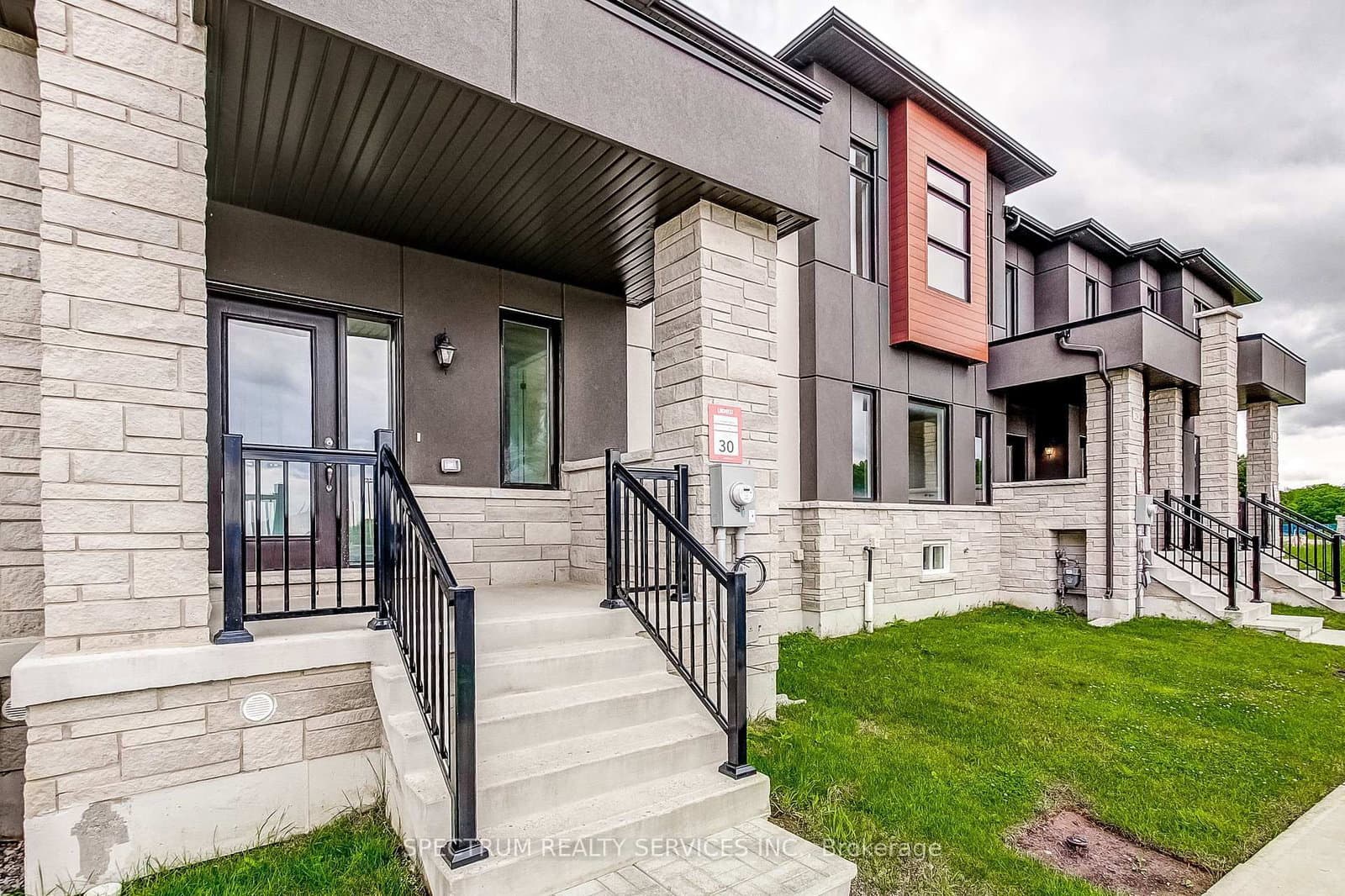 27 Strickland Avenue thumbnail 6