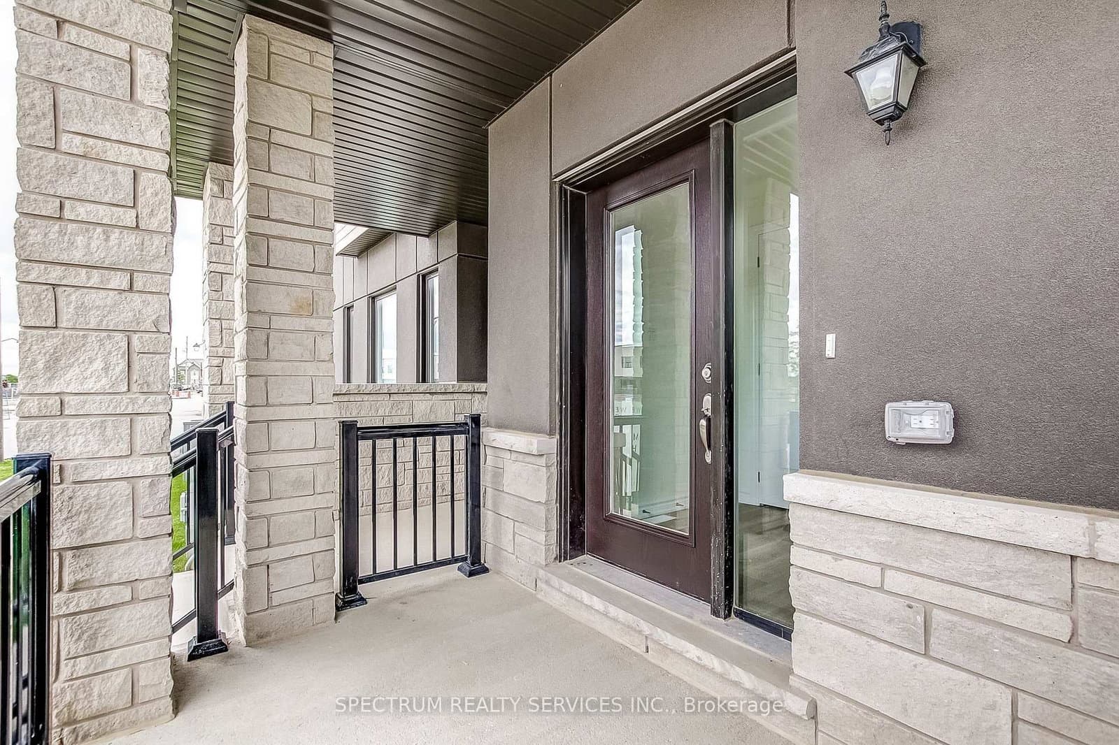 27 Strickland Avenue thumbnail 7