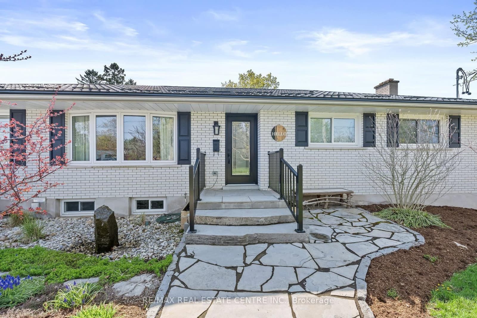 42 Ridgeway Avenue thumbnail 7