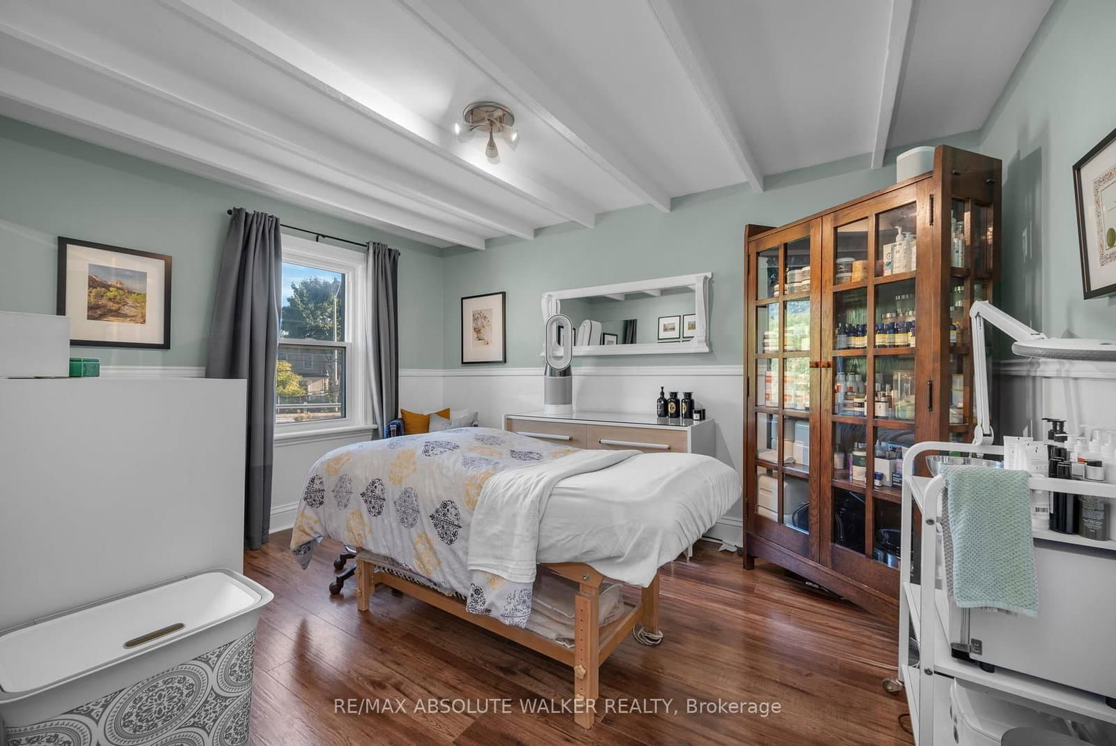 383 Danforth Avenue thumbnail 23