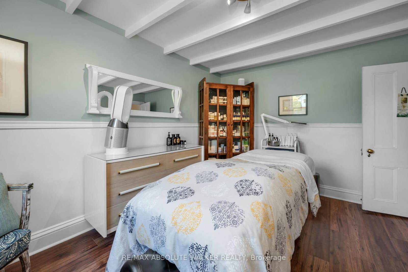 383 Danforth Avenue thumbnail 24