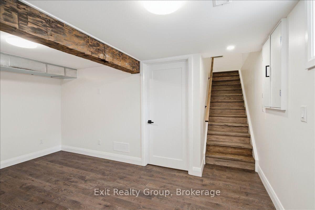 8 Albert Street thumbnail 34