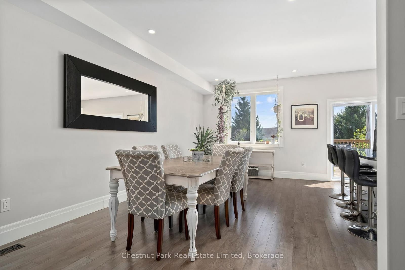 18 Curtis Street thumbnail 12