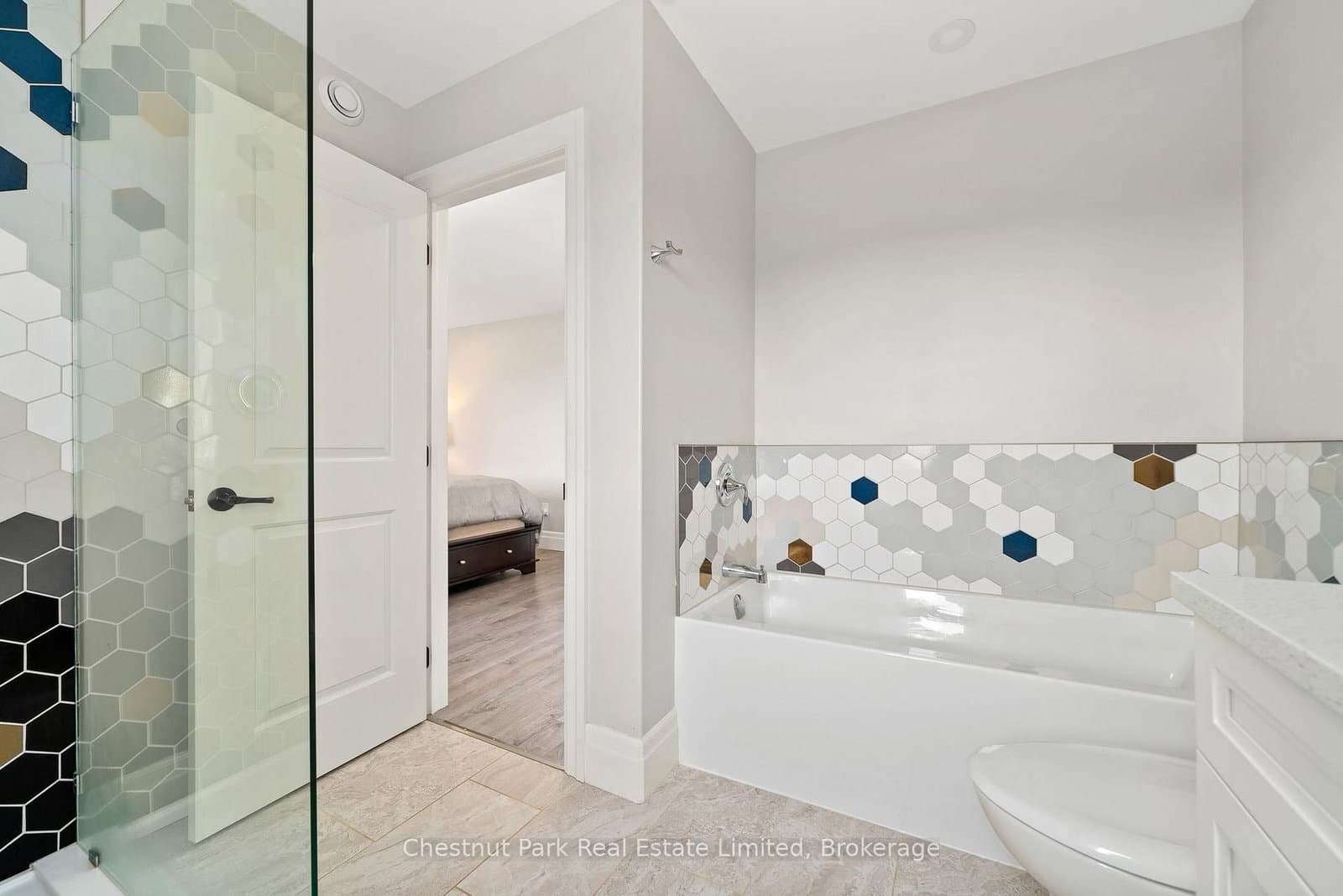 18 Curtis Street thumbnail 23