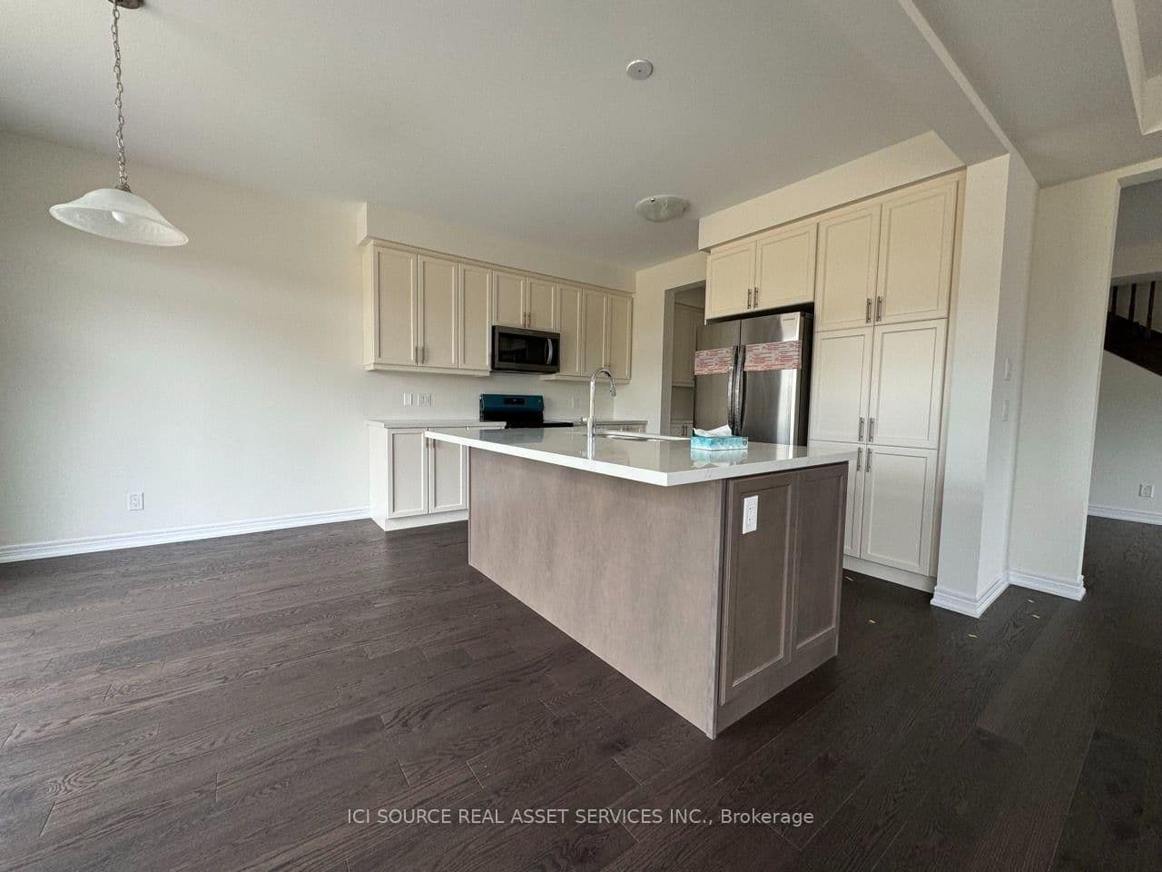 10 Guernsey Drive thumbnail 19