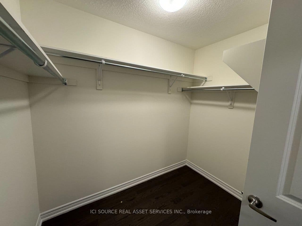 10 Guernsey Drive thumbnail 49