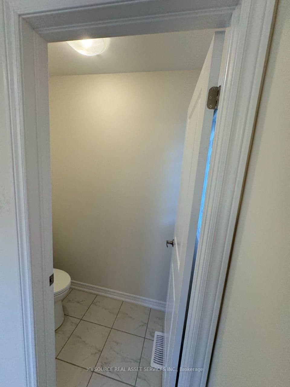 10 Guernsey Drive thumbnail 57