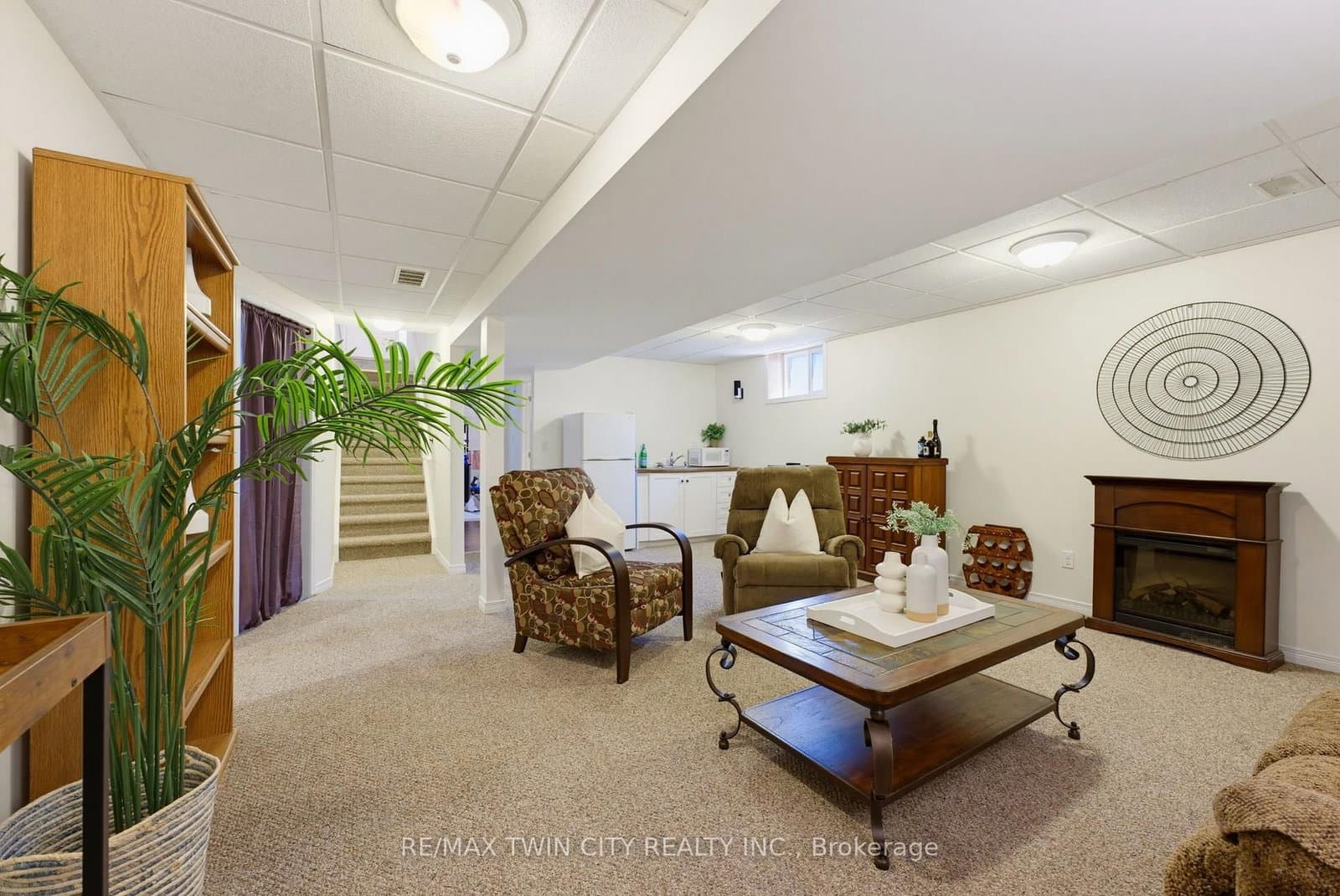 934 Zeller Crescent thumbnail 16