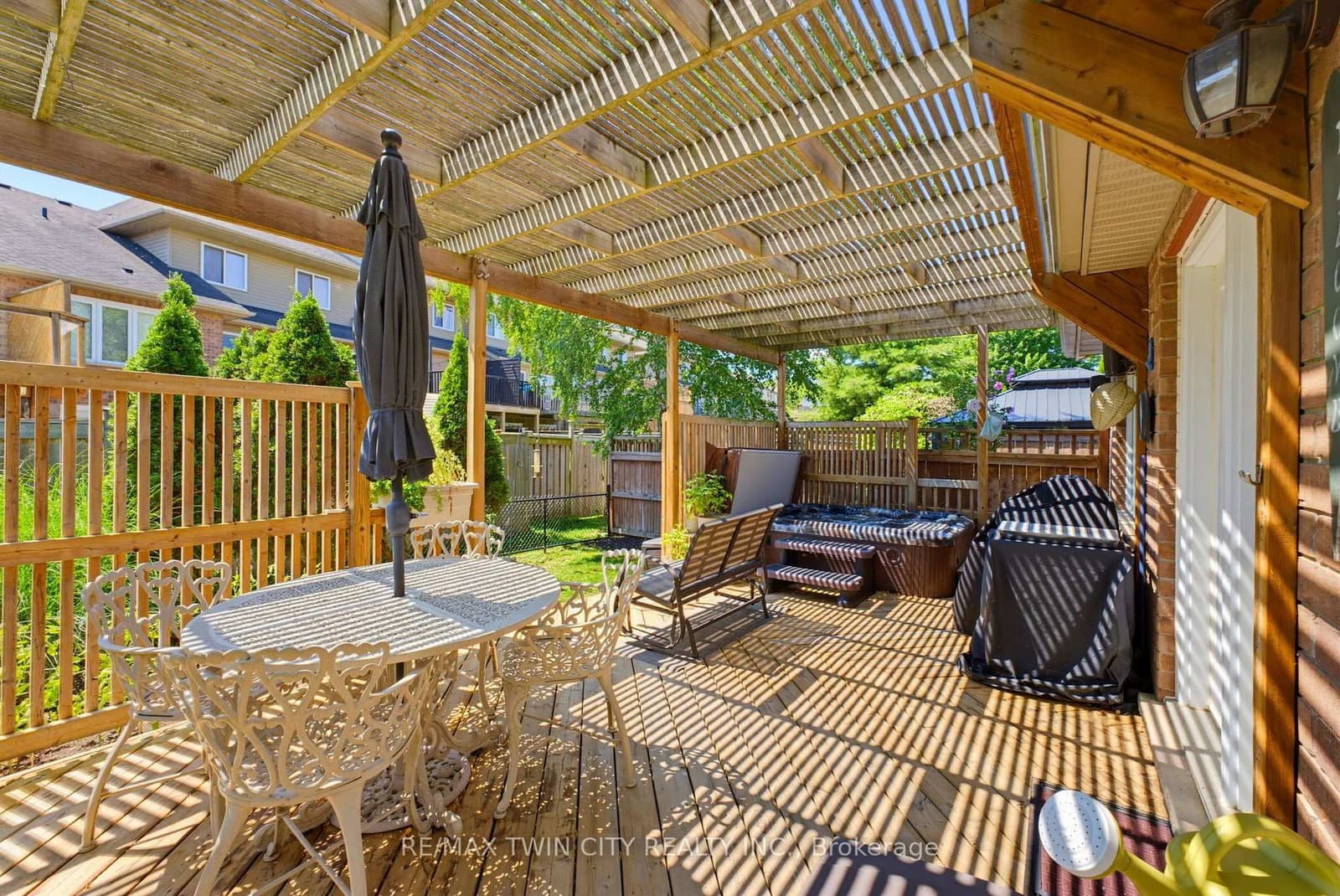 934 Zeller Crescent thumbnail 22