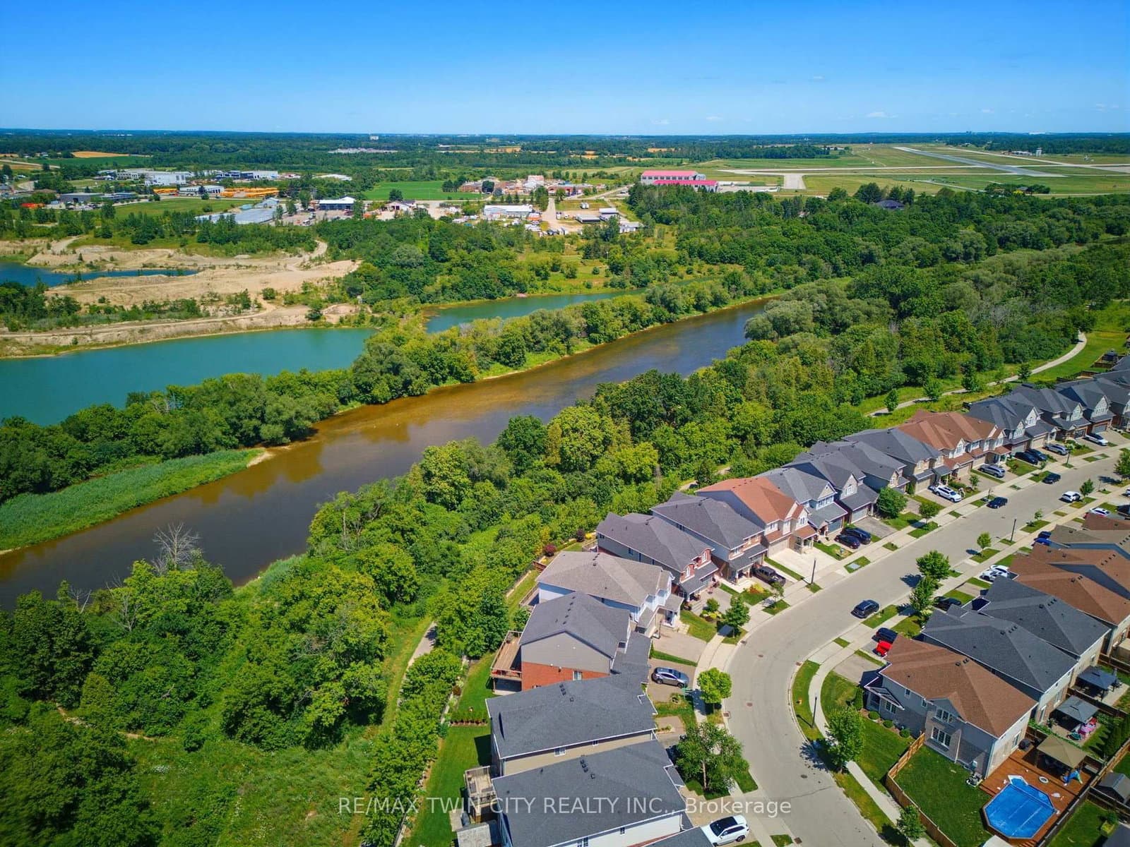 934 Zeller Crescent thumbnail 33