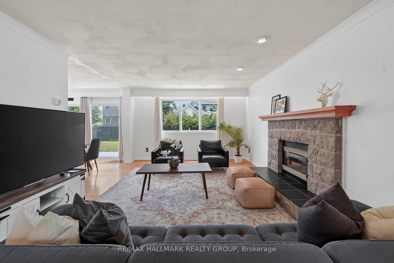 1038 Arnot Road thumbnail 5
