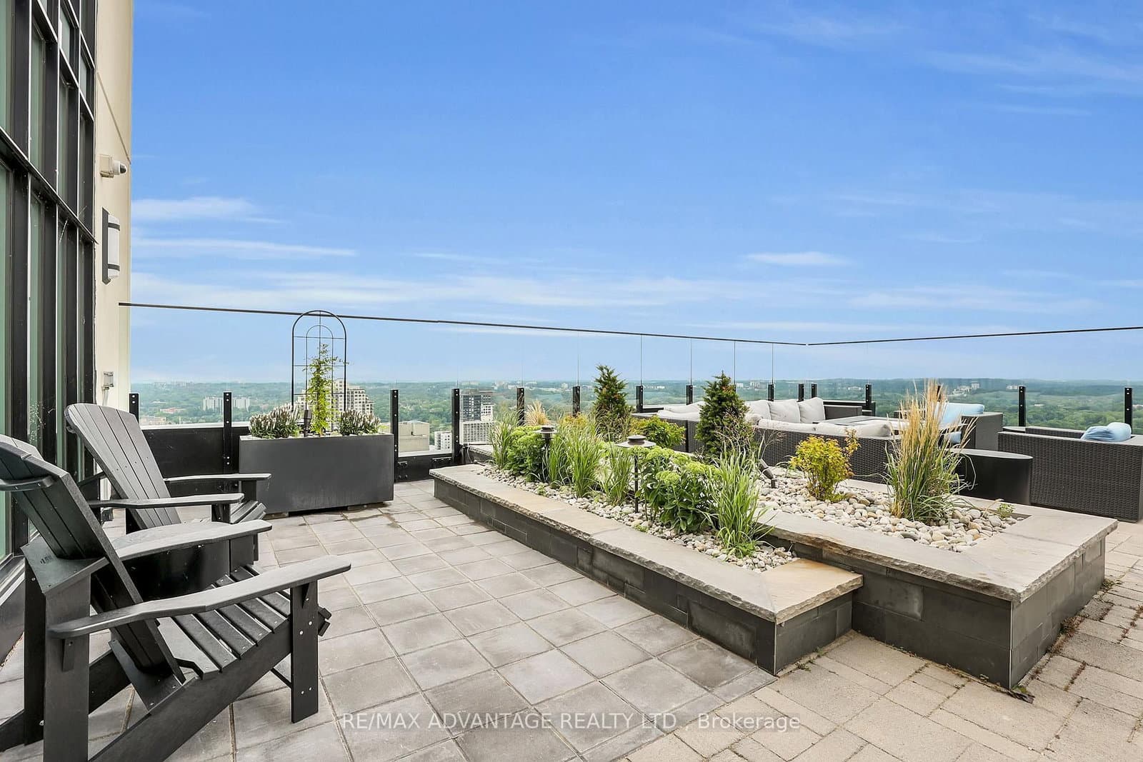505 Talbot Street, Unit 2701 thumbnail 32
