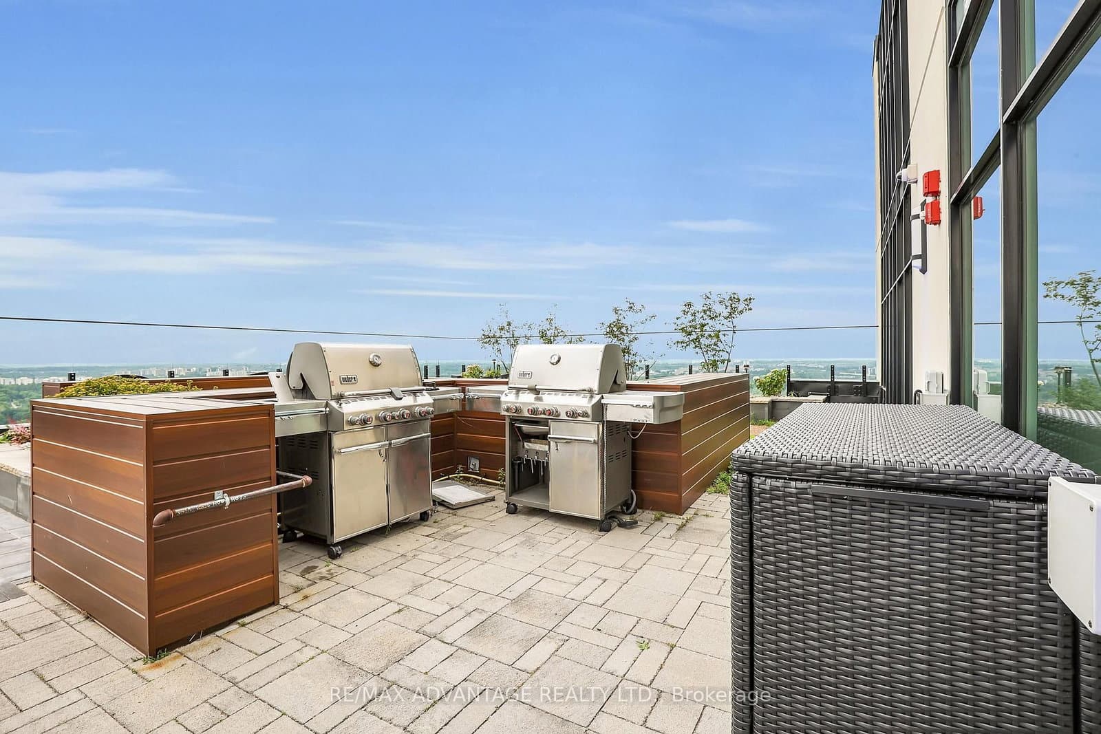 505 Talbot Street, Unit 2701 thumbnail 33