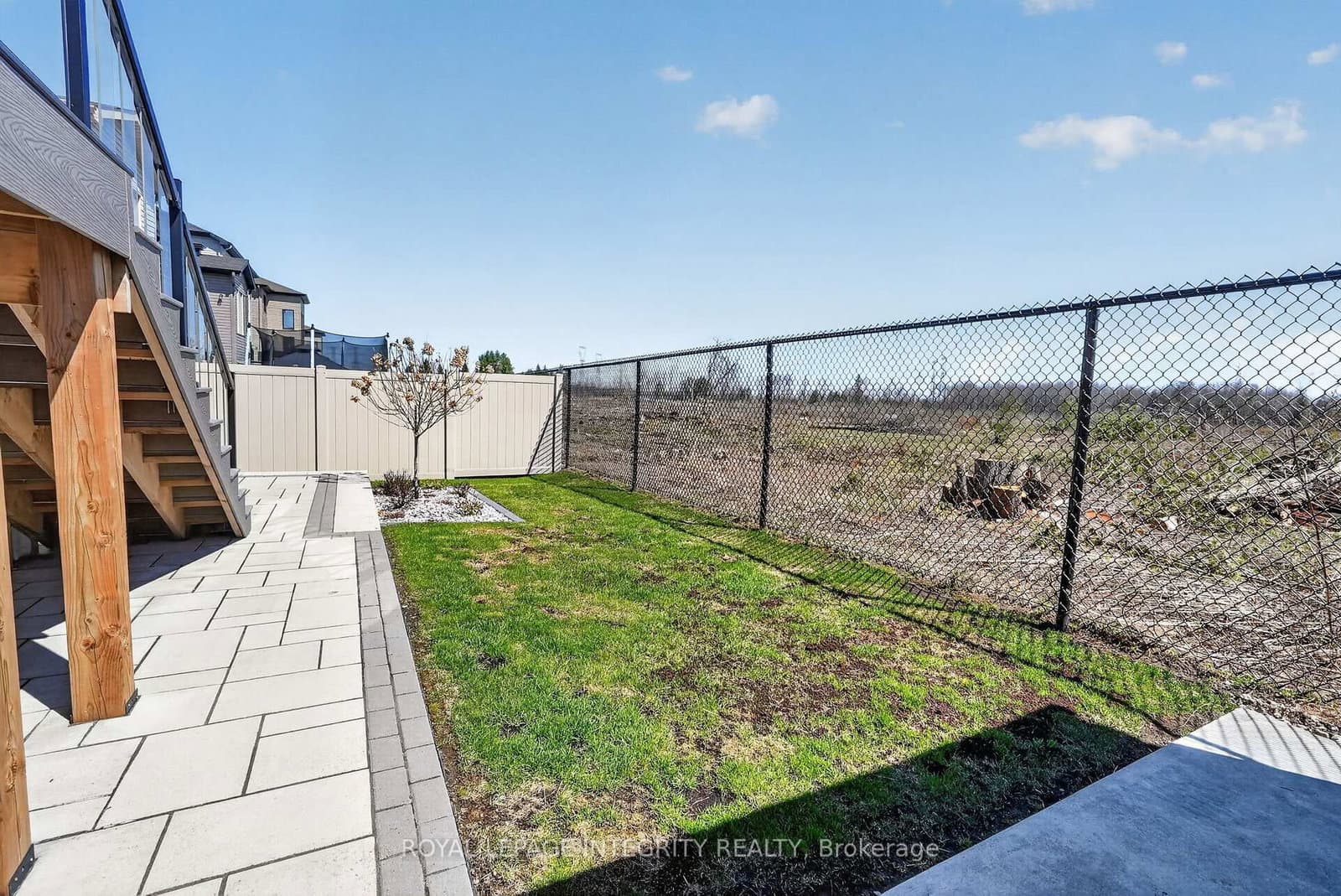 724 Parade Drive thumbnail 40