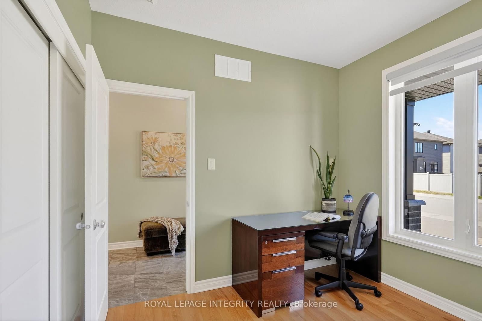 724 Parade Drive thumbnail 5