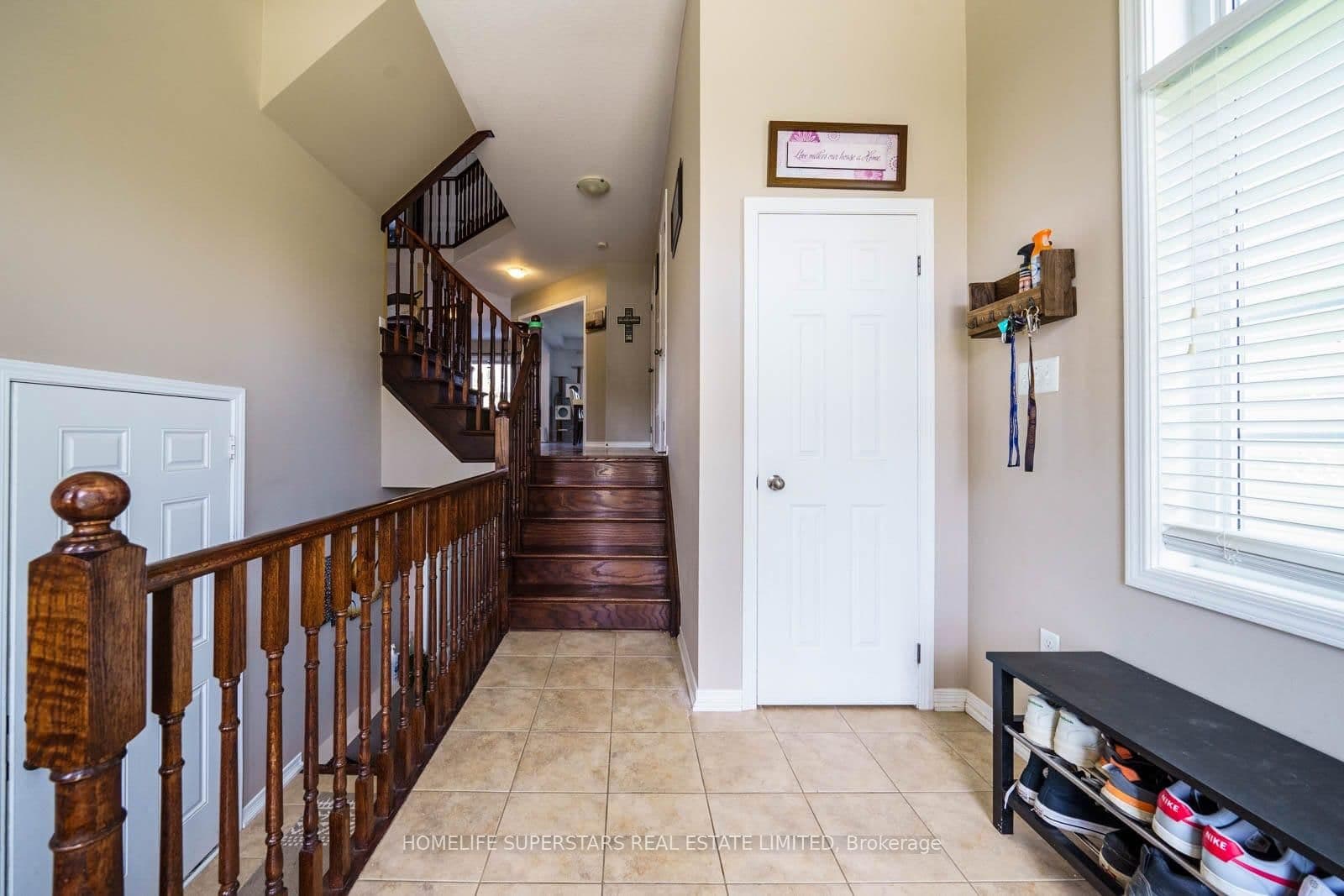 84 Lambert Crescent thumbnail 8