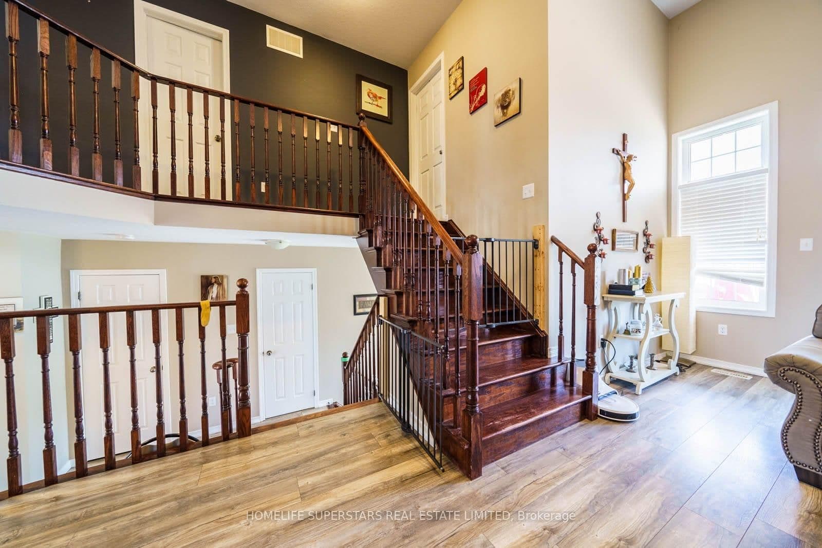 84 Lambert Crescent thumbnail 9
