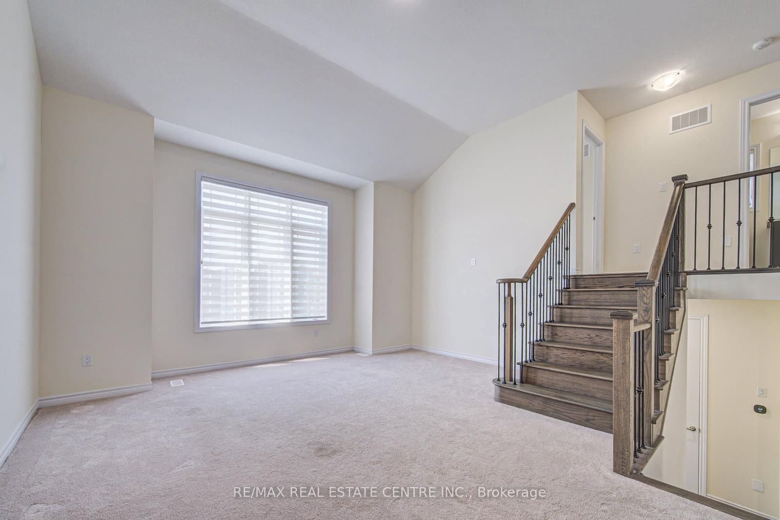 407 Dolman Street thumbnail 18