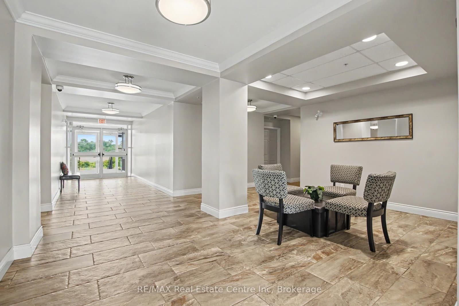 2 Colonial Drive, Unit 410 thumbnail 25