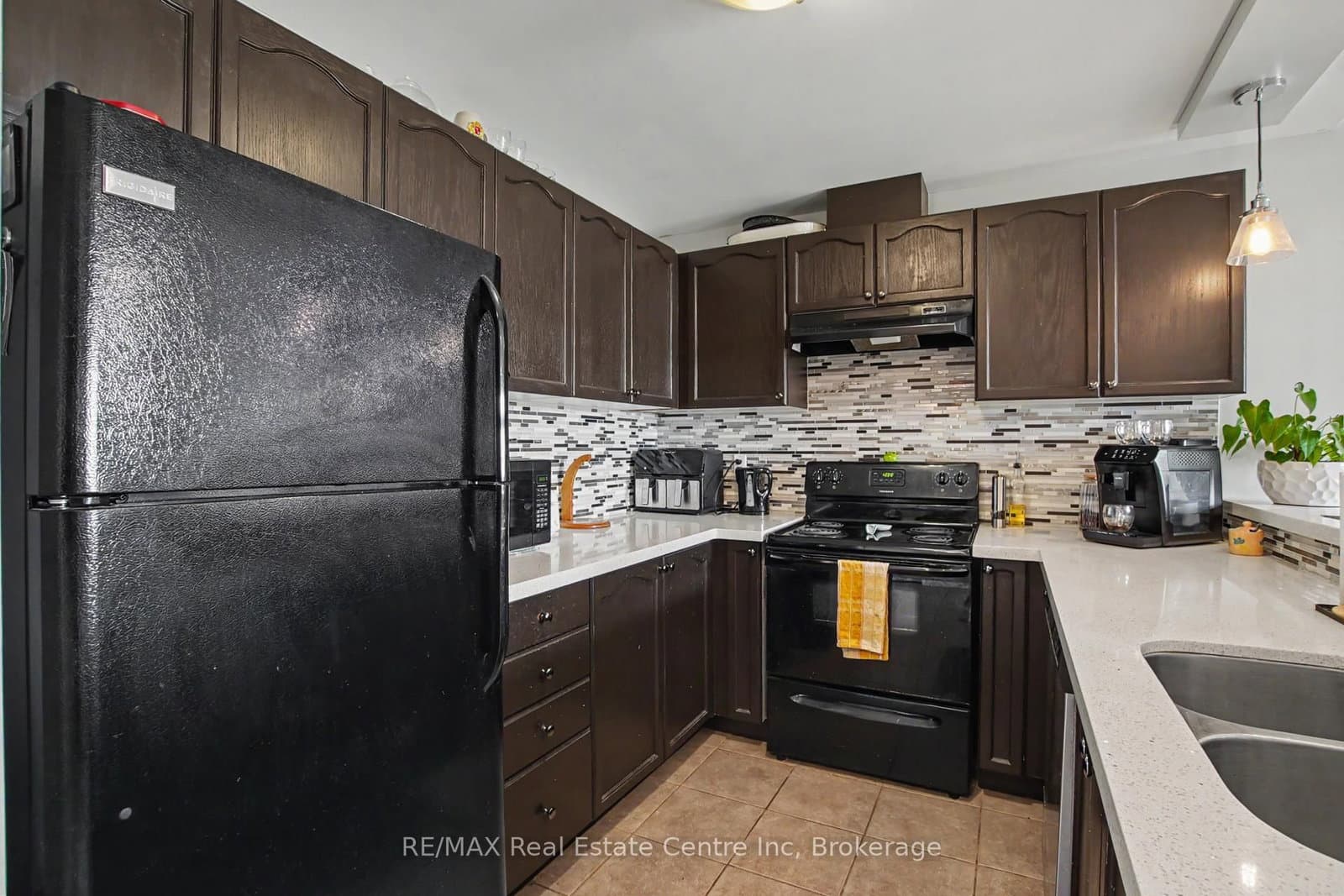 2 Colonial Drive, Unit 410 thumbnail 9
