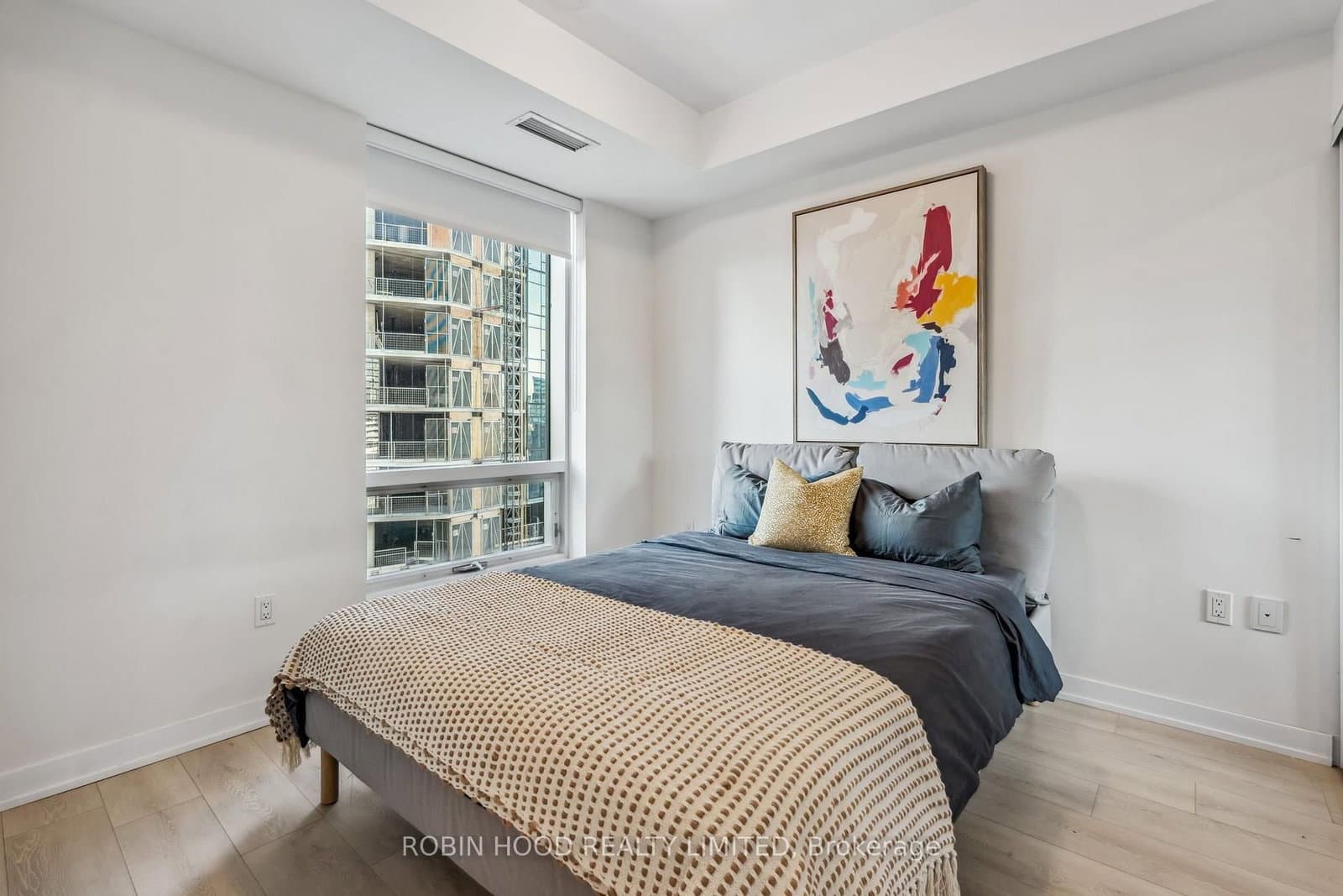 3275 St Joseph Boulevard, Unit 211 thumbnail 11