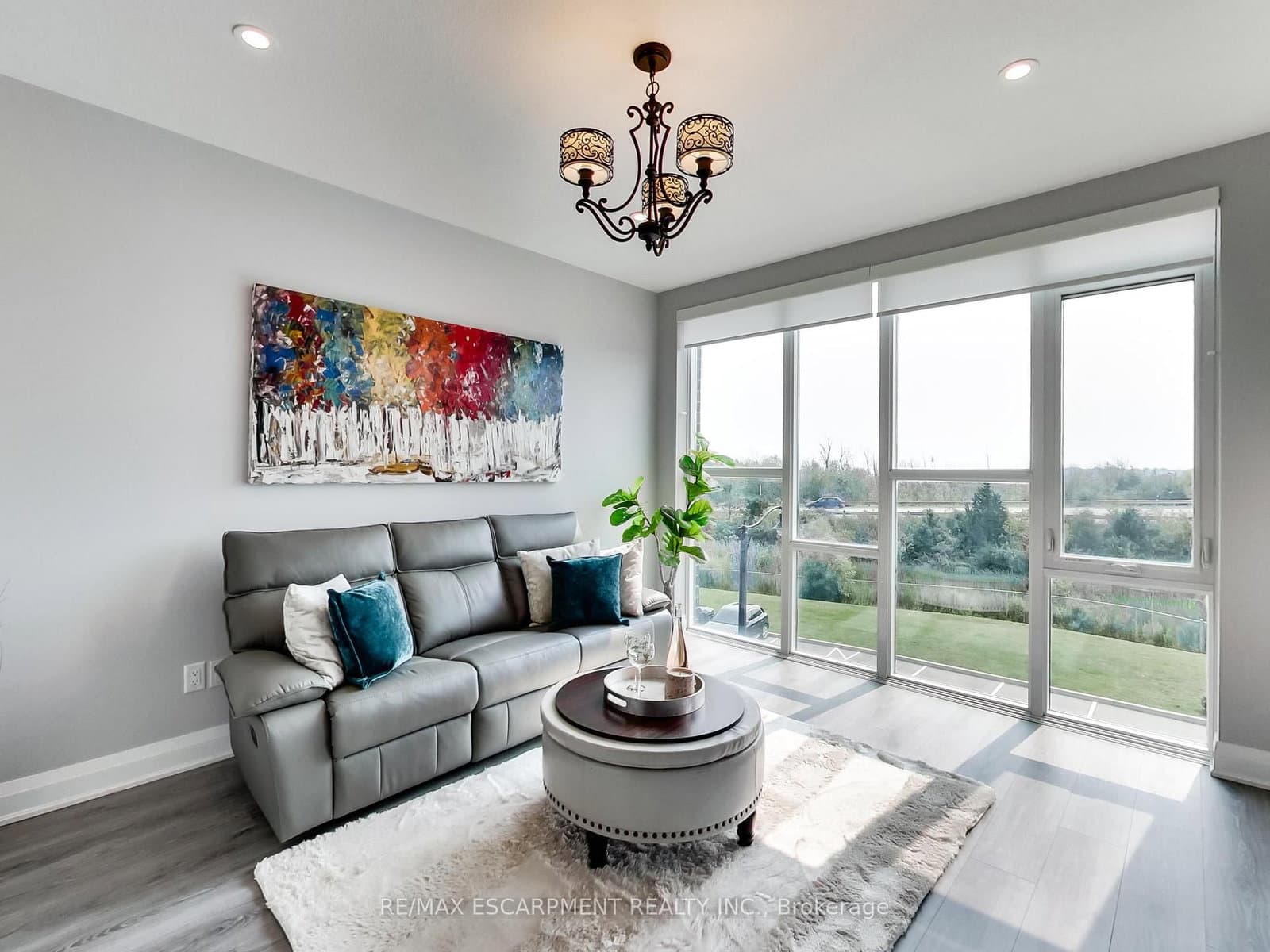 16 Concord Place, Unit 318 thumbnail 17