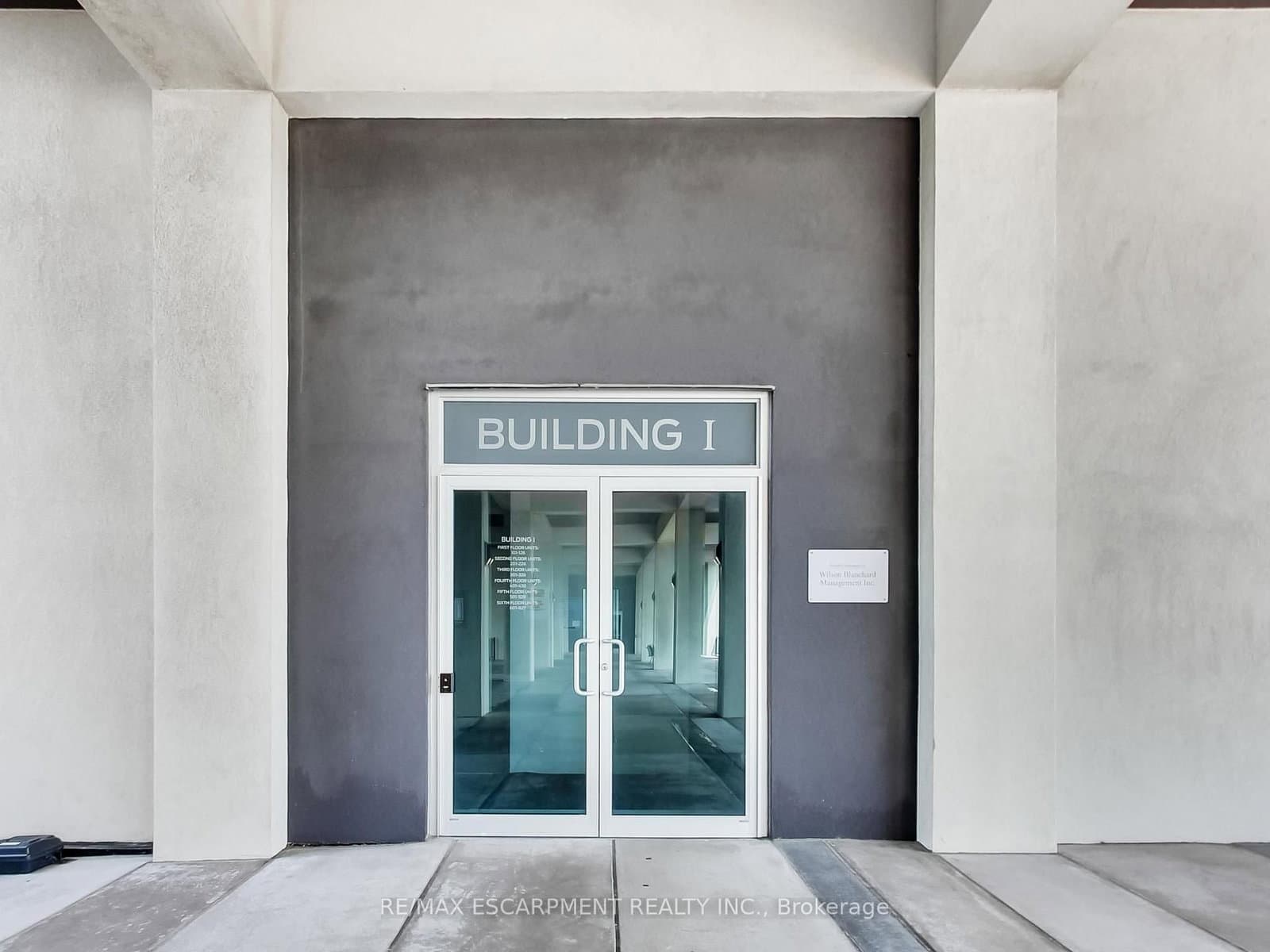 16 Concord Place, Unit 318 thumbnail 2