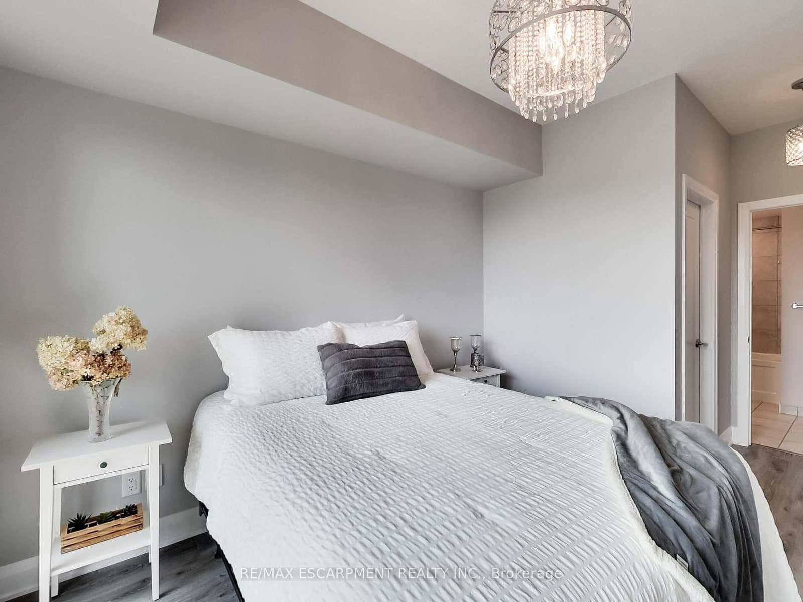 16 Concord Place, Unit 318 thumbnail 25