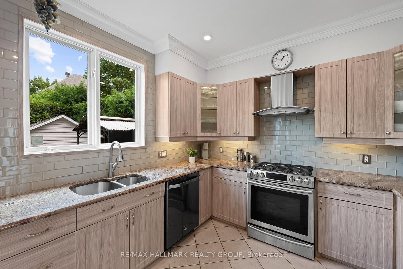 2104 Sandy Oaks Drive thumbnail 19