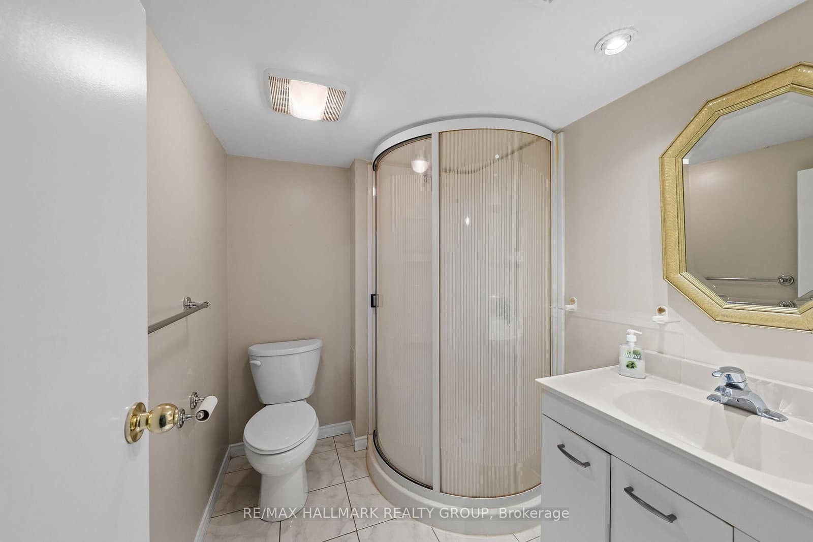 2104 Sandy Oaks Drive thumbnail 35