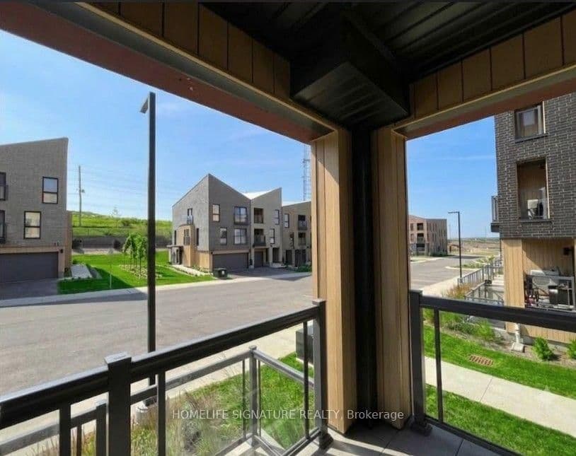16 URBANE Boulevard thumbnail 14